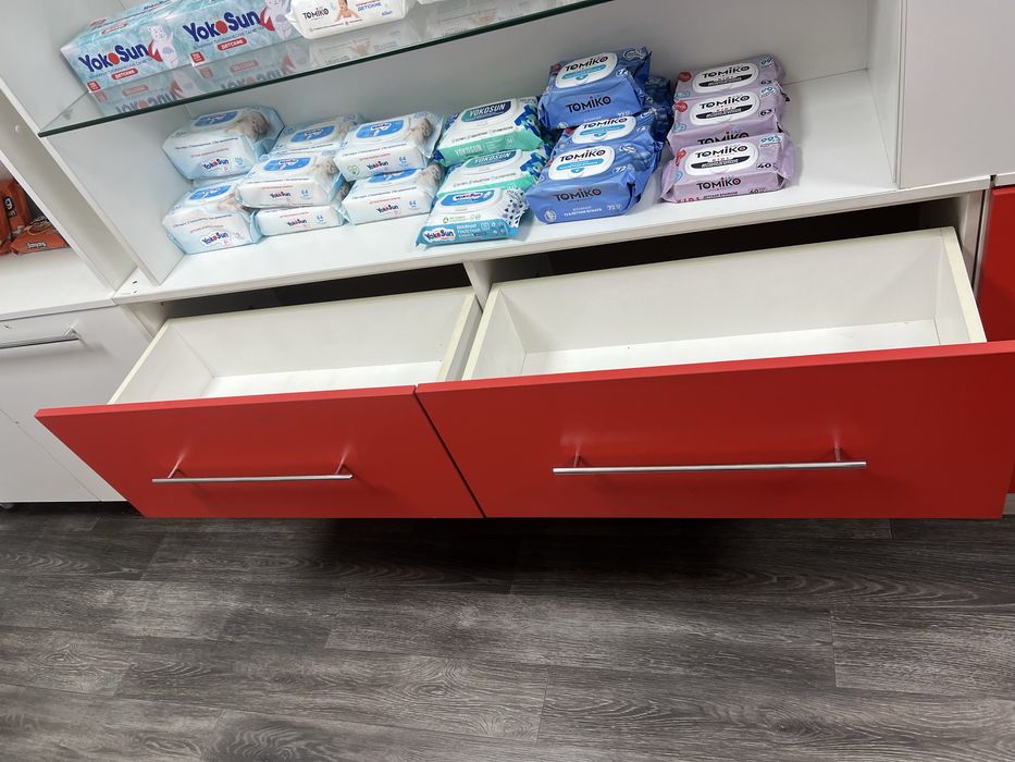 Витринные полки