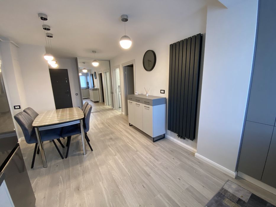 Inchiriez apartament cu 2 camere cart. 1 Mai Dej etaj 1