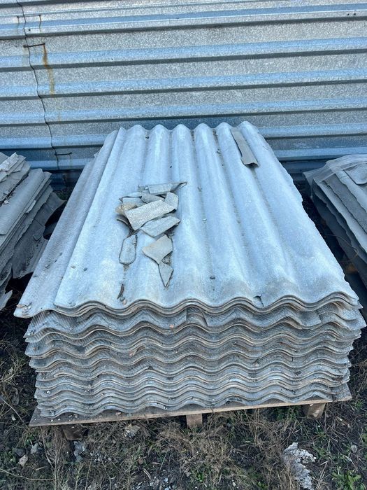 Отдам бесплатно шифер.