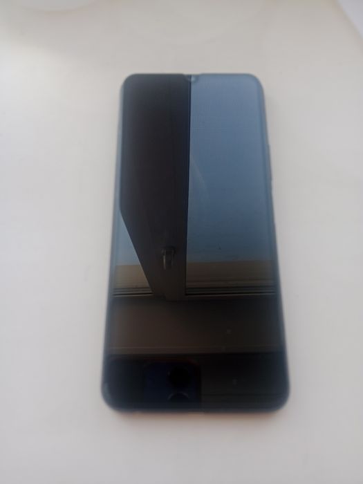 Продам телефон б/у