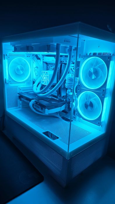 Геймърски звяр – Ryzen 7 7800X3D / RTX 5060 Ti / 32GB DDR5 – ВСИЧКО ЧИСТО НОВО
