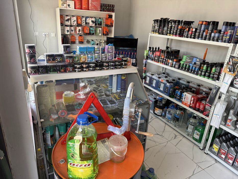 Продам магазин автомасел и аксессуаров