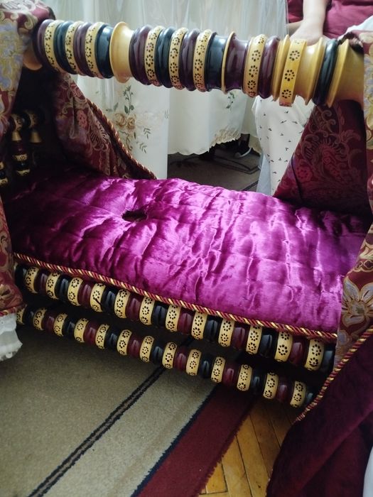 Beshik yangi xamma narsasi bor