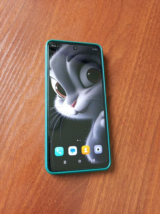 Мобил телефони сотилади infinix smart 8