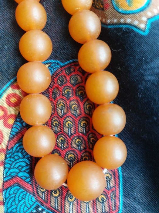 Бусы медовый янтарь. Янтарные СССР