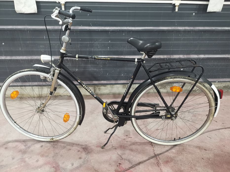 Vând bicicletă foarte bună