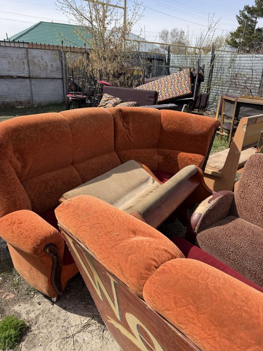 Отдам даром мебель