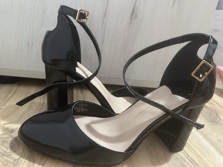 Обувки на ток Dorothy Perkins 39