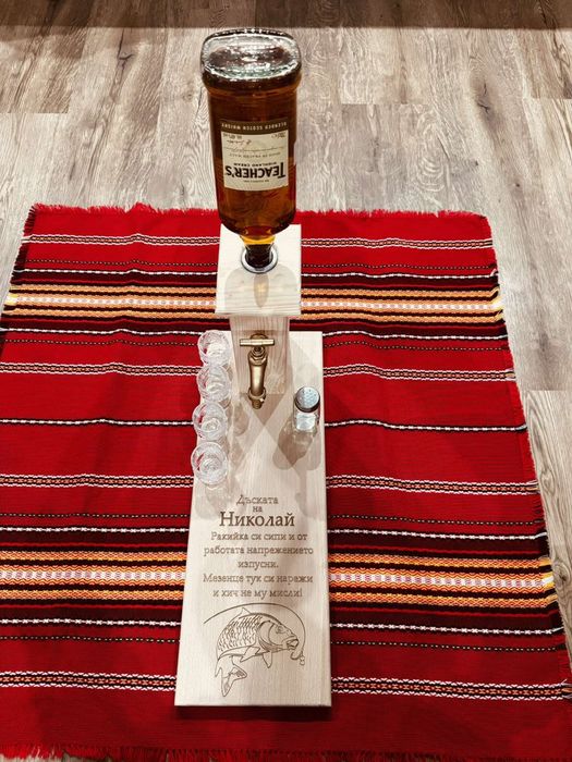 Диспенсър за алкохол