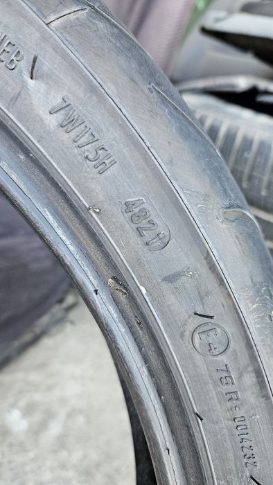 Мото Гума Metzeler 120-70-19 dot-4821