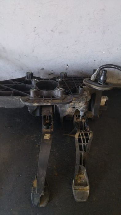 Ansamblu pedalier fiat doblo cargo 2 1.6 d multijet 0518315630e