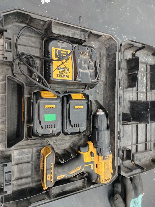 Девольт шруповерт