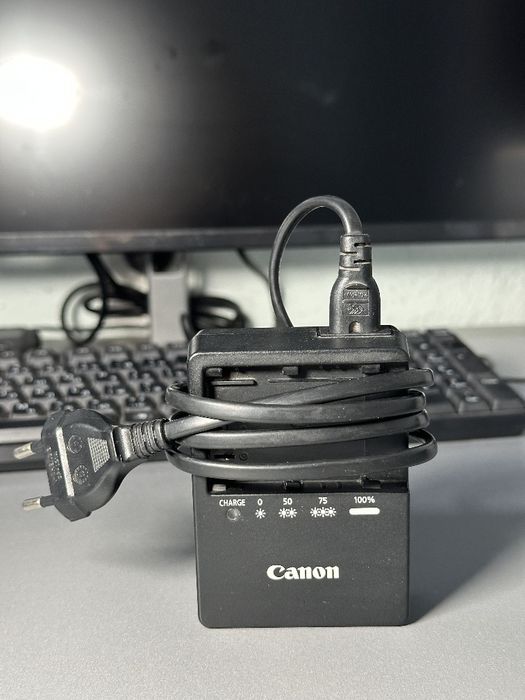 Canon 6D mark 2 ,  Объектив 16-35мм,