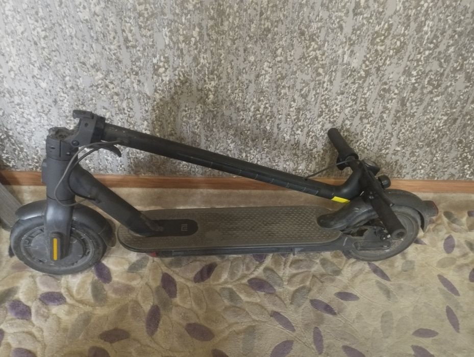 Продам электросамокат