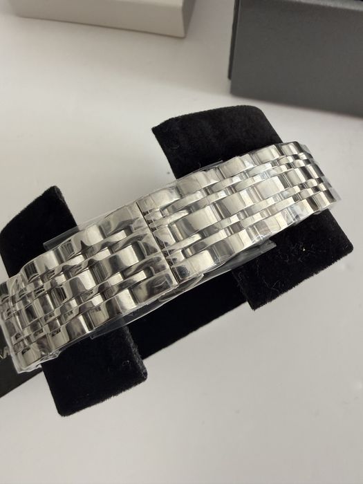 Ceas Armani  barbatesc nou,original
