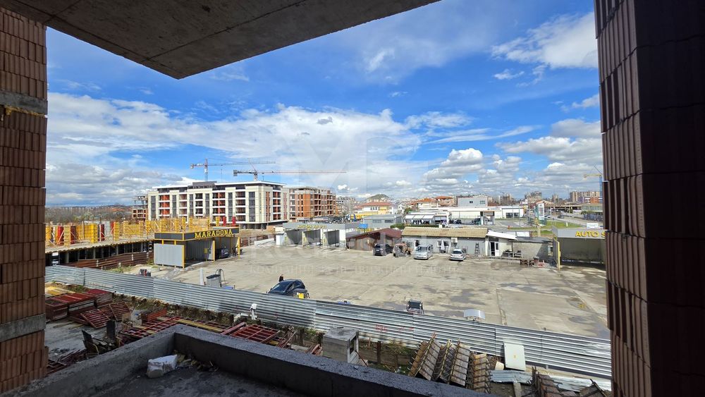 Продава се Двустаен апартамент в Пловдив, Остромила - 66 кв.м за 1302 €/кв.м - Снимка #2