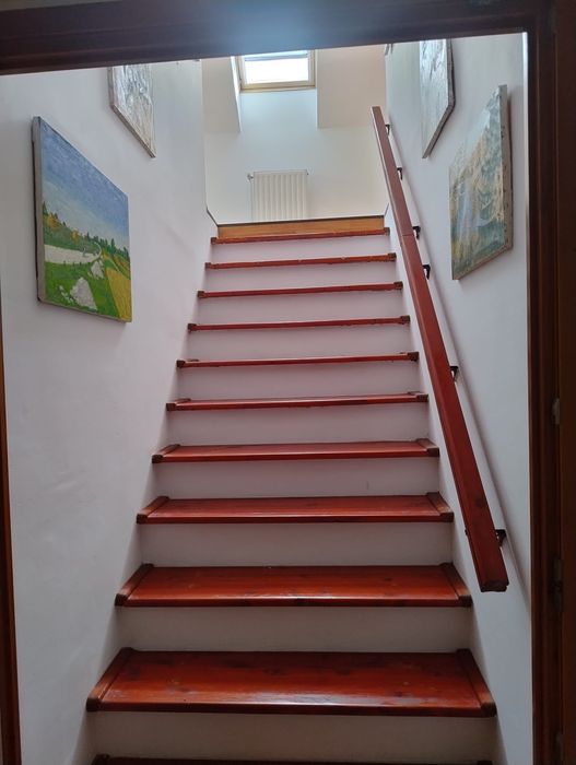 Casă spațioasă 5 camere + 1100 mp teren | Petrești, lângă Sebeș Alba