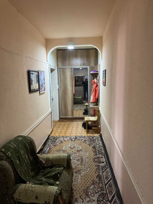 Продается 2х комнатная квартира Паркенский Базар