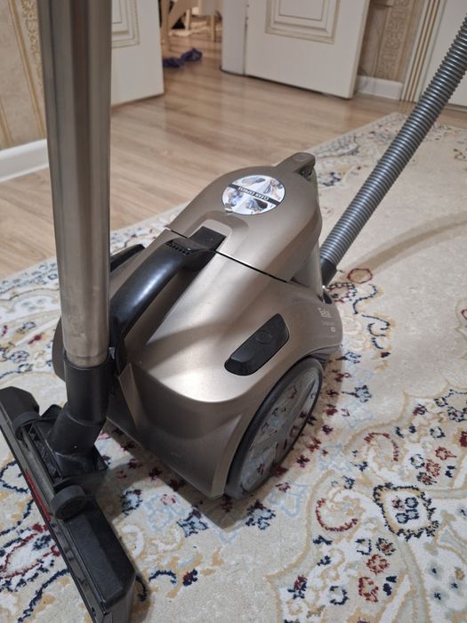 Продам пылесосы в хорошем