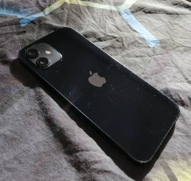 Продажа/обмен iPhone 12