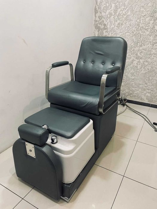 Педикюрное кресло