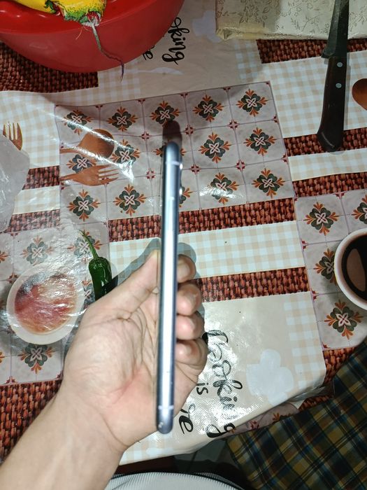 iPhone 11 128.  Fialetviy