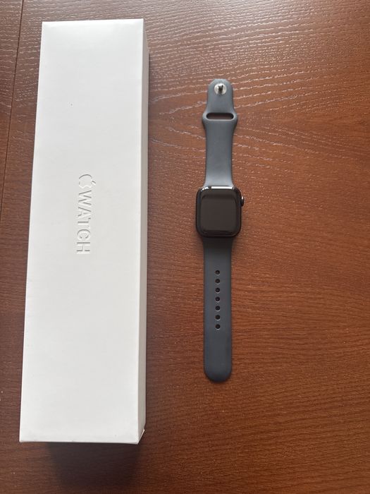 Apple watch series 8, 41 mm, midnight
