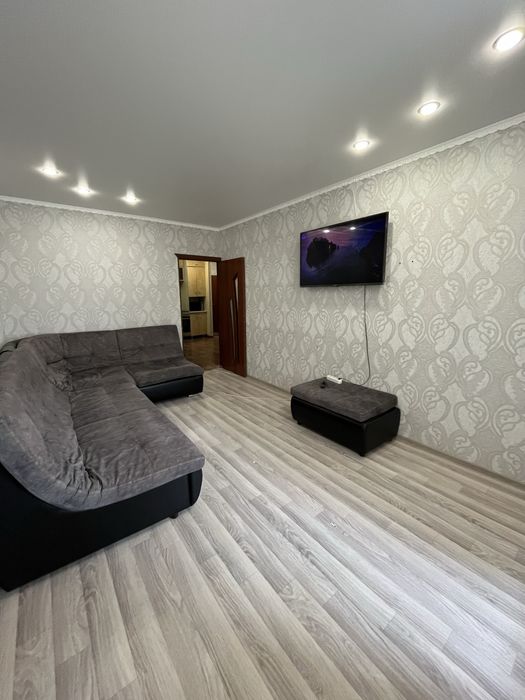 Сдам 2 комнатную квартирую ,уютную ,24/7 ,водонагреватель имееться!!!