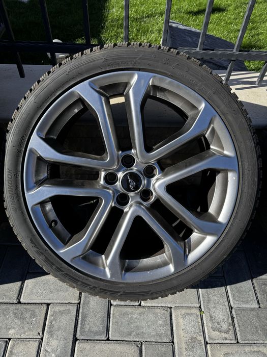 Jante Mustang GT 20” cu cauciucuri de iarna noi