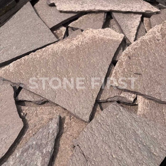 Плитняк, пиленый камень