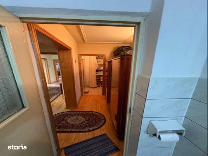 Apartament trei camere - etajul 2 - str. Unirea Principatelor - 78mp