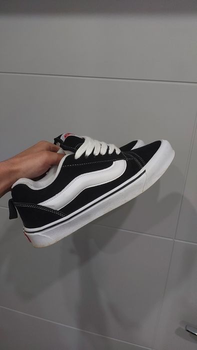 Продам кросовки vans