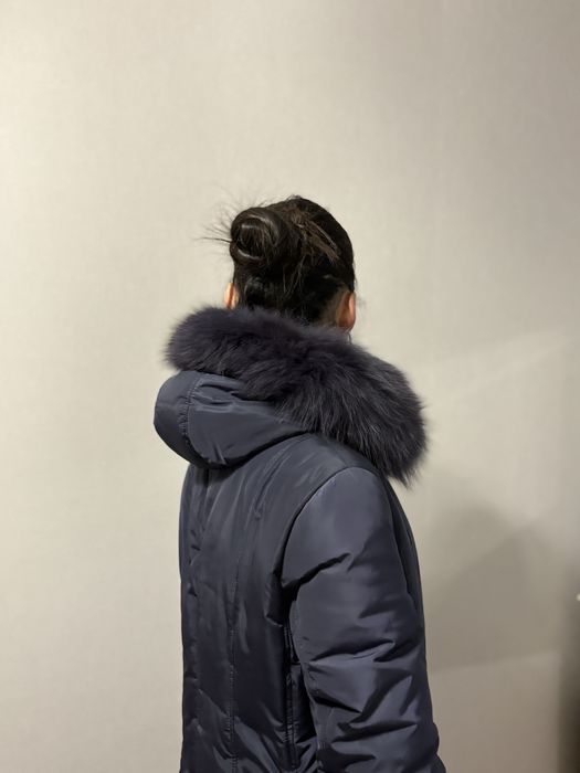 пуховик с капюшоном