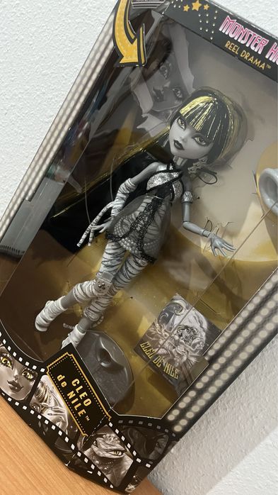 Кукла монстер хай