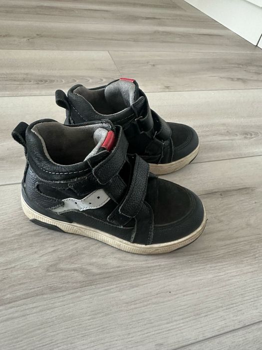 Ботинки осенние р 27