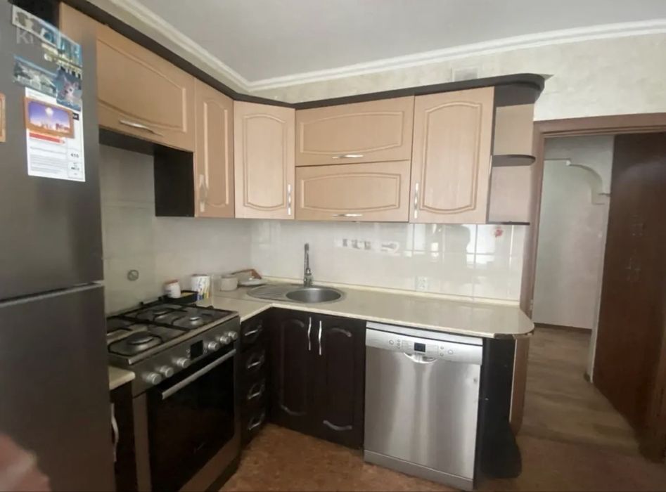 Сдаётся 4- комнатная квартира Алина Империя