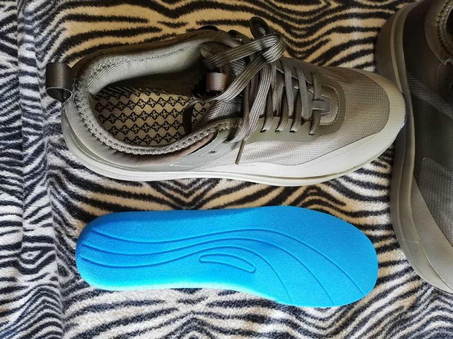 Кроссовки тактические