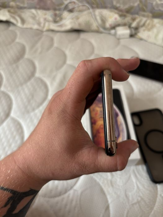 Продам Iphone в идеальном состоянии