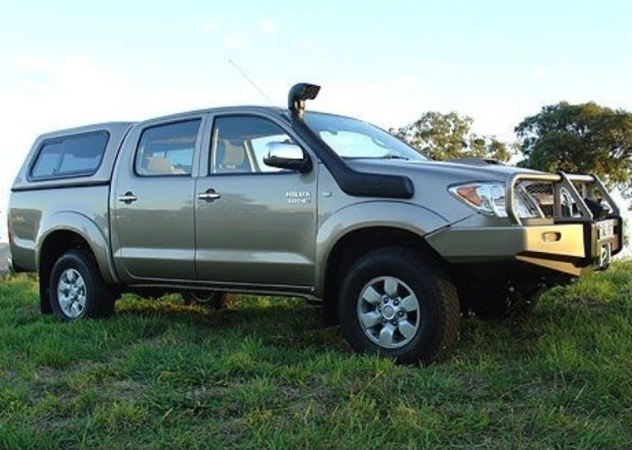 Vând Snorkel potrivit pentru Cherokee și Toyota