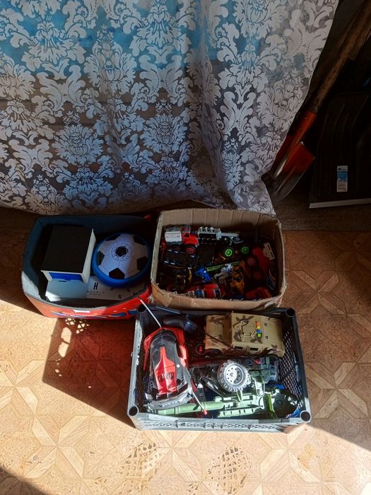 Детские игрушки.