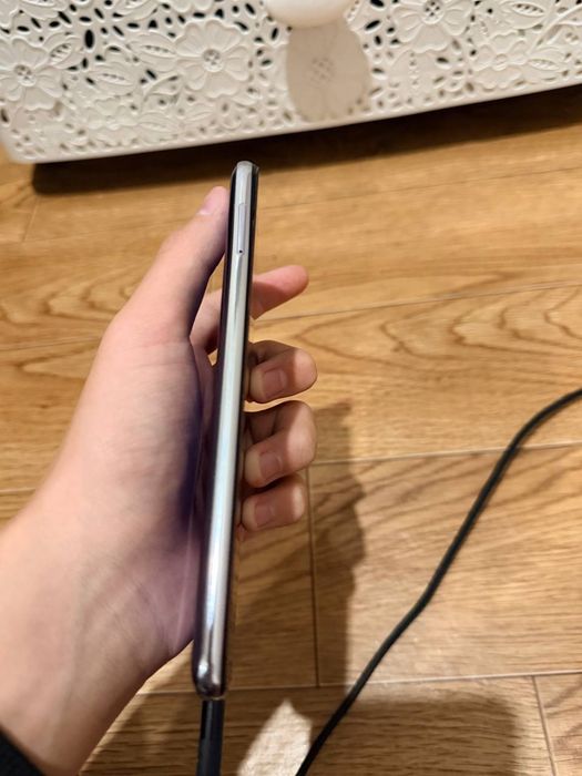 Продам Huawei p20 pro