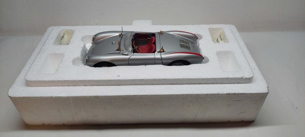 Macheta de colectie Porsche 550 Spyder 1954 M009 1/24 CMC