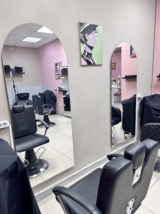 Сдам в аренду парихмахерское кресло