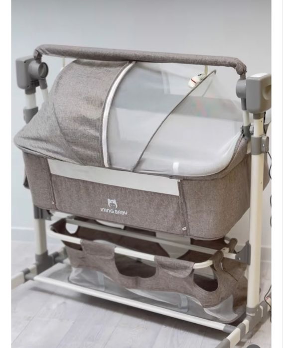 Кроватка детская  электро-качалка