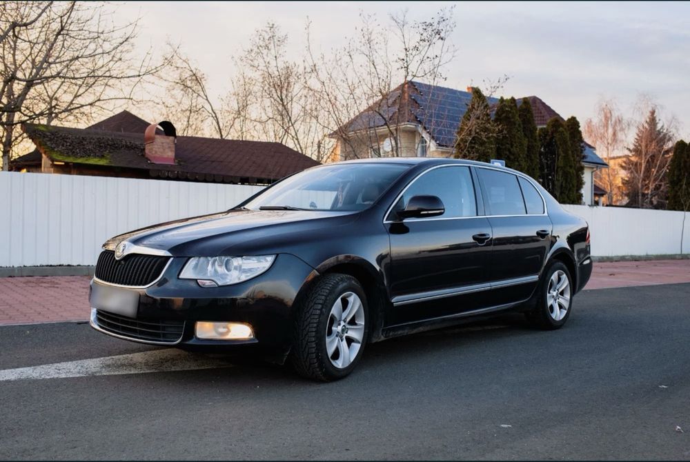 SKODA Superb 2011 — imagine 2