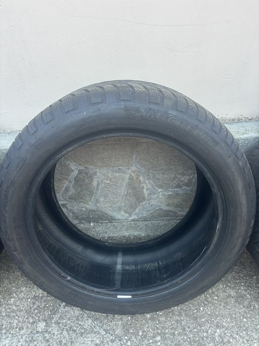 Гуми Мишлен пилот алпин 245/45/18 зимни рънфлат