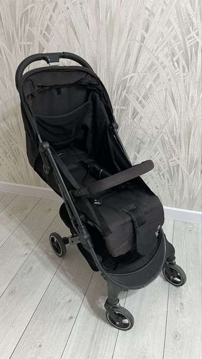 Продам коляску Evenflo