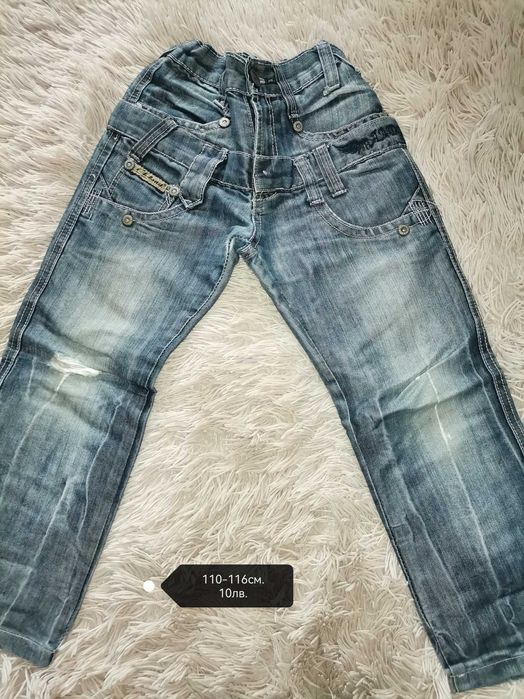 Детски дънки и панталони различни размери