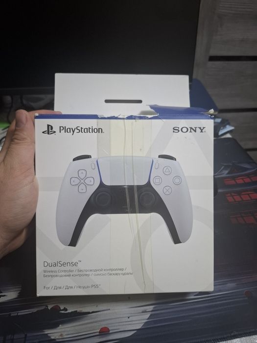 Джостик от ПС5 новый
