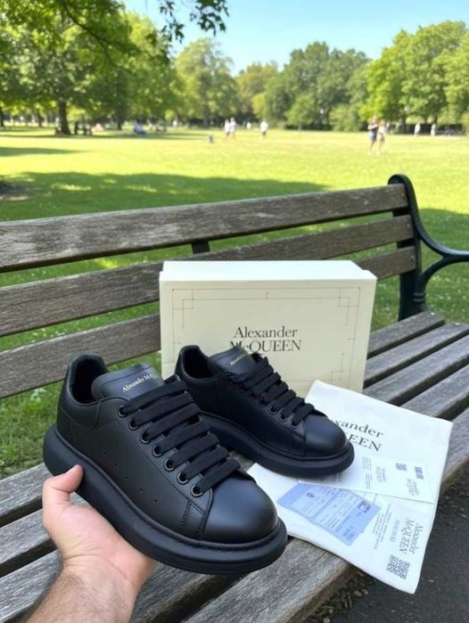 Adidasi Alexander Mcqueen Full Negru - Full Box
